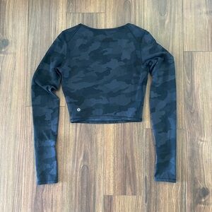 Lululemon Wunder Train Cropped Long Sleeve Heritage 365 Camo Deep Coal Size 6